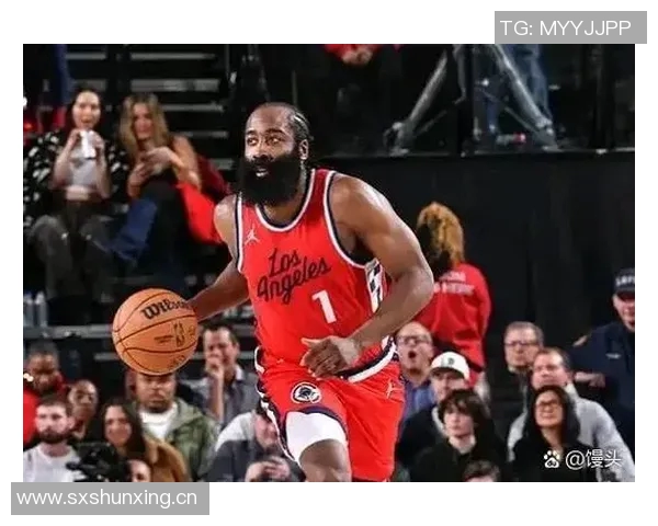 开拓者逆转雄鹿，哈登高效砍下40分