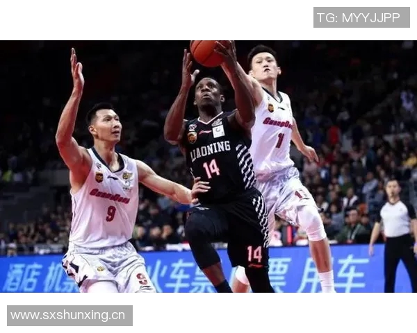 塞维利亚外援伤愈复出，助力球队夺下主场胜利